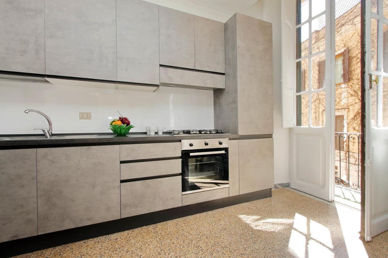 4Bnb - Tiberina Spacious Apartment Roma Esterno foto